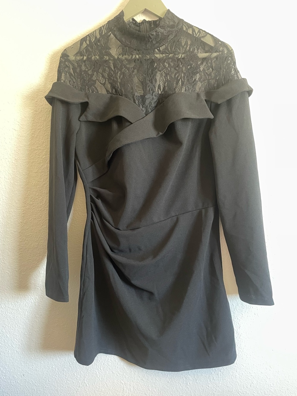 Black Lace Long-Sleeve Dress